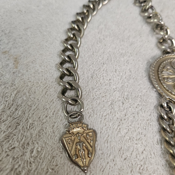 GUCCI WOMEN'S  LINK TRI CHAIN VINTAGE BELT. GENUINE & MAGNIFICENT. PHOTOS 📸 - Picture 4 of 13